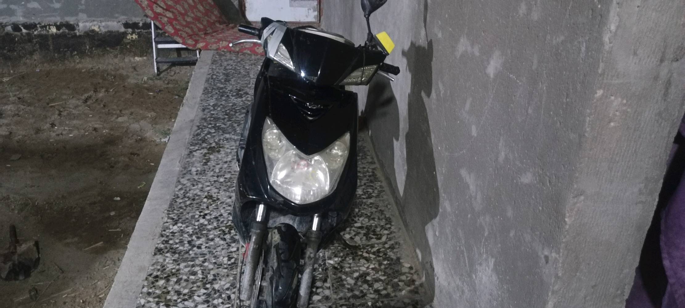 سكنس فحل • نوزل • كوم حديد