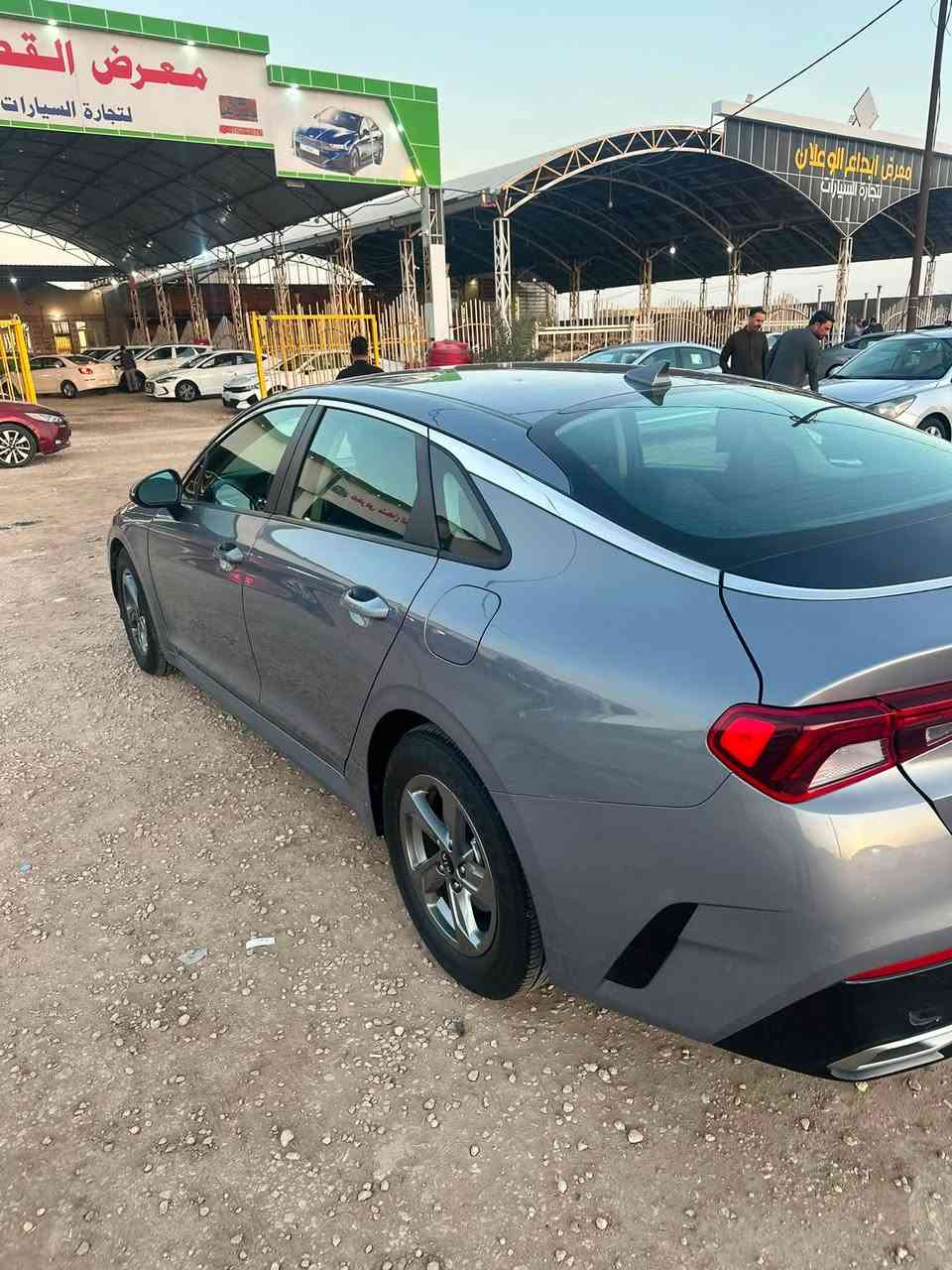 K5  2021
أمريكي باقي شهر وتصير حره 

تفاصيل اتصال ***********

نص مكتوب في الصور:
- КИ