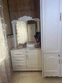 ميز تواليت • مرجوحه