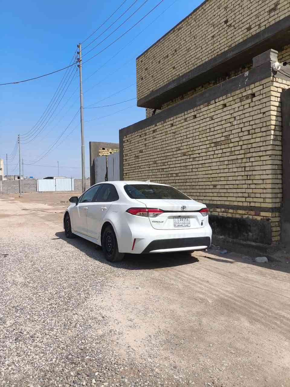 كورله وارد أمريكي مديل 23سياره جاهزه كير مكينه حداديه تبريد كلشي شغال معوقين بعد شهرين وصير حره حادثه موجود بصوره ولباقي كفاله عامه شراي يتصل ***********مكاني بصره تنومه سعر 122 وبيه مجال قليل

