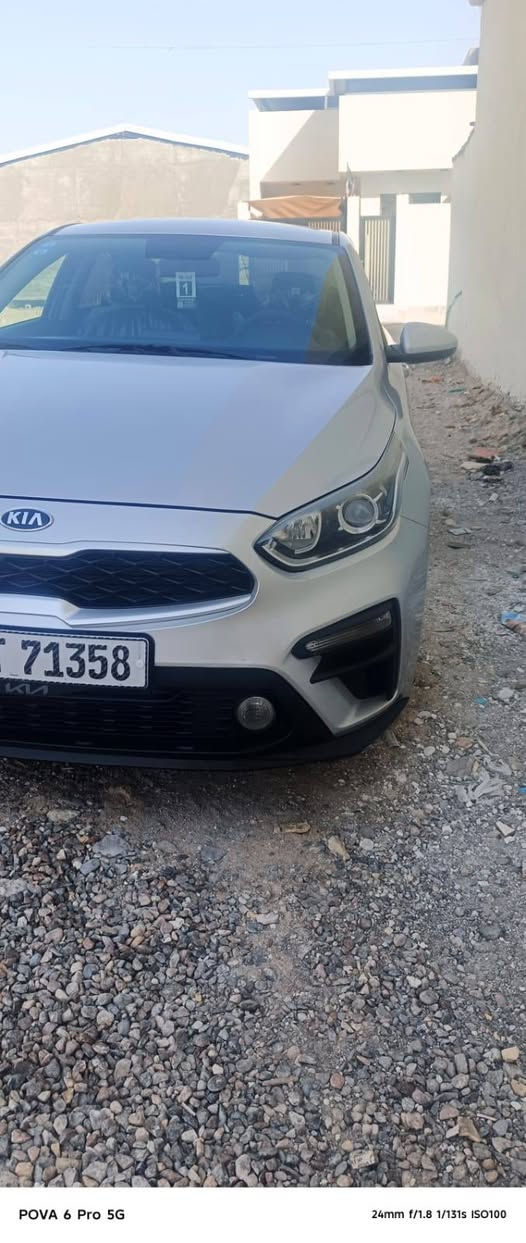 السلام عليكم كيه سيراتو خليجي موديل 21 بسمي كفاله من الصبغ عد بارد جدا قليل اثر دحجه بل باب خلف السكن رقم بغداد انكليزي جديد هزه جديده ماشيه 52 عنوان بصره رقم *********** ابو الخصيب, البصرة
