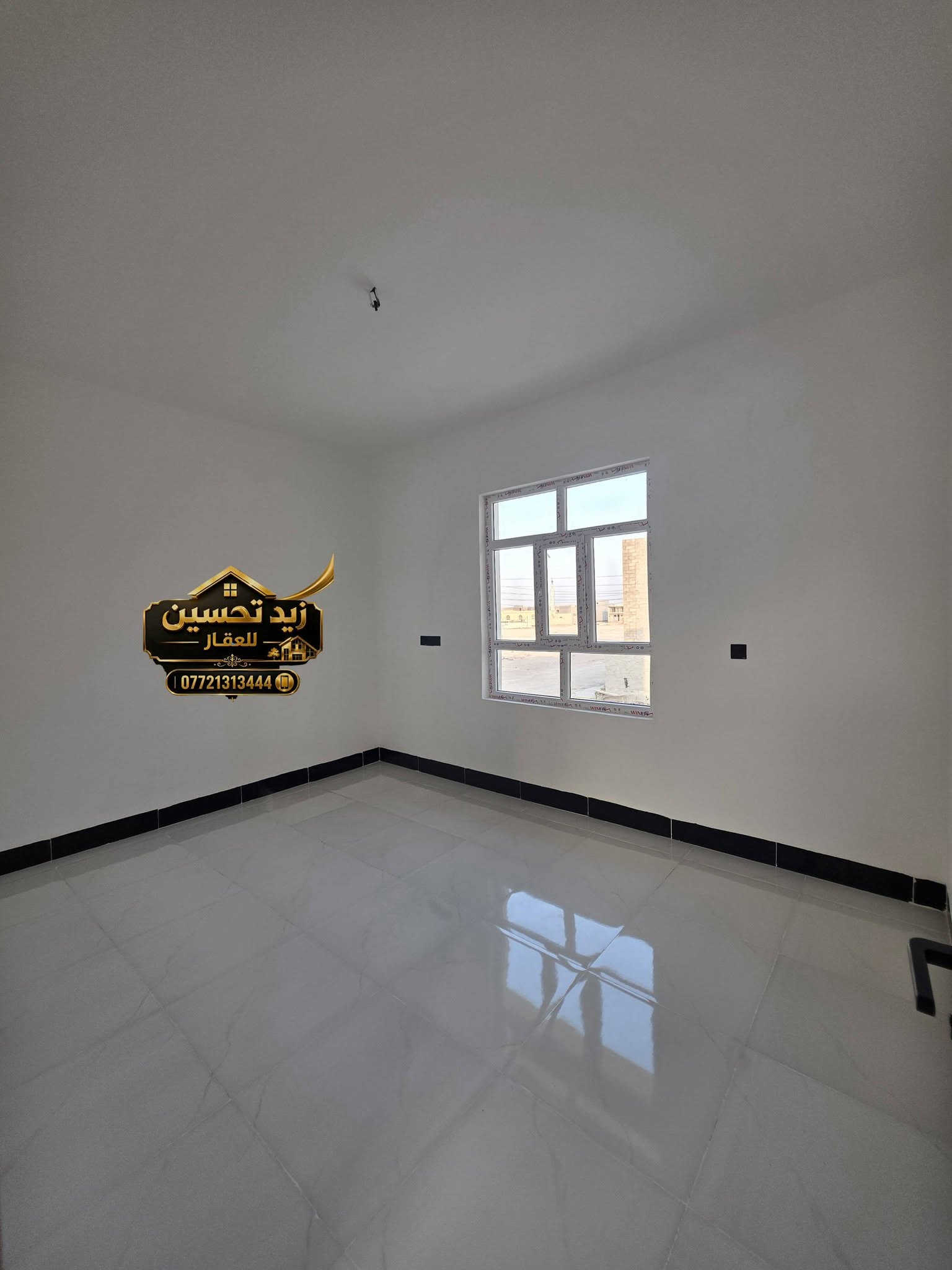 🏠 دار للبيع في تكريت – الديوم (منطقة 16 ألف)
​المساحة: 100 م² (الواجهة 10 م × النزال 10 م).
​الموقع: بظهر شارع 30 م، قريب من جامع التوفيق على شارع 15 م (صدة مرغوبة على طريق بغداد).
​التشطيب: سقف جبسن بورد ونقشات حديثة.
​التفاصيل:
​3 غرف نوم.
​صالة استقبال + 2 صالة وسطية.
​مطبخ + مناور.
​3 مجاميع صحية (داخلية وخارجية).
​📞 للاستفسار والتواصل: *********** ☎️
