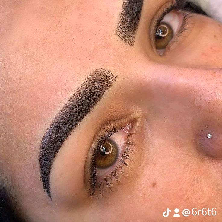 بنات مسويه تخفيض على أسعار الصالون