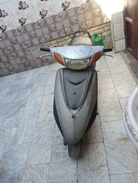 للبيع العنوان الامين الثانيه السعر350قفل07707098790