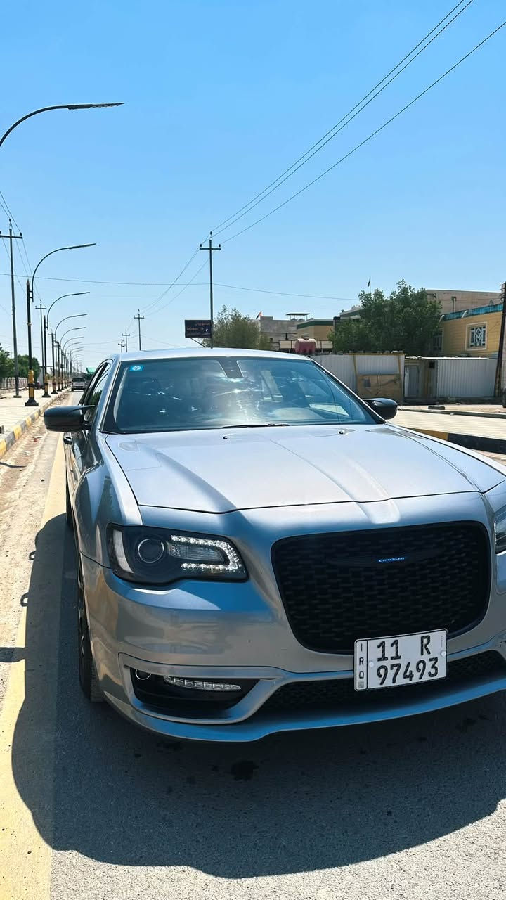 اوباما 2015 فول مواصفات C300 حادثه جاملغ خلفي بدون ايرباك  السيارة على ايدي ممشتغله خط رقم بغداد مشروع وطني رقم جديد بسمي 
بصمه 
بانوراما 
تشغيل عن بعد 
كشن جلد 
تدفئة تبريد بالكشنات 
كير ماوس 
كشن كهرباء 
هيتر بالمري 
سستم صوت 
ويل 18 عنكبوت
شاشة جبيرة 
دوسات SRT 
كروز سرعه 
قطعتين تبريد 
منضومه لايت زنون
السعر 185
العنوان 📍
ذي قار قلعه سكر 
***********
