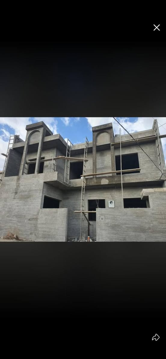 سلام عليكم مقاولات عامه بناء البيوت بلدرجى الاوله تنفيذ هندسي بأسرع وقت وظمان ان شاءلله ومواد درجى اولى صاحب البيت يختارها 
العنوان حي بدر بداية شارع المزارع للاستفسار اكثر اتصل وتدلل@***********@
