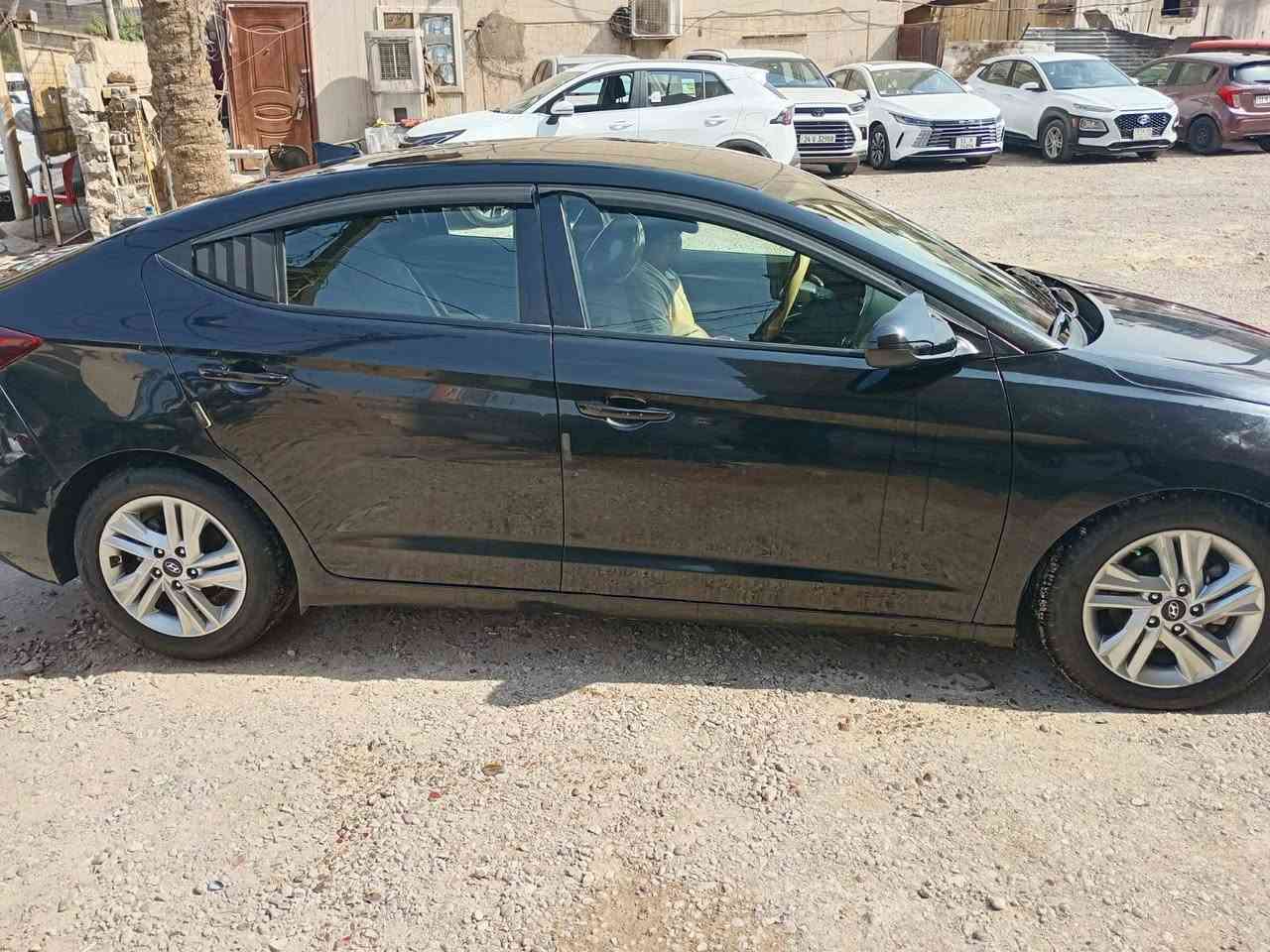 النترا • ٢٠٢٠ • خشم يمين