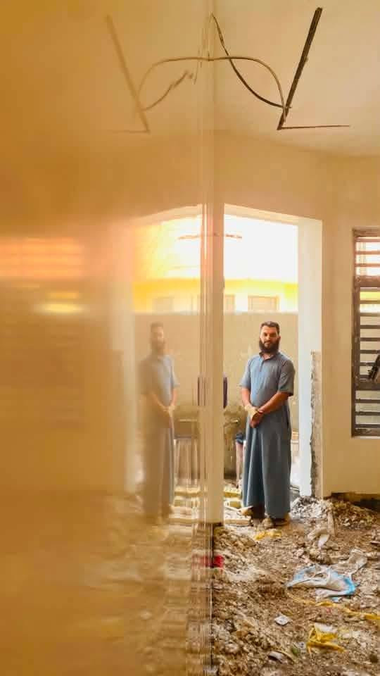 فكادر خلفات جص وبورك ولبخ ونثر واجهيات قرب الشعب لمتر ٥ونص معة التنظيف البيت ***********

