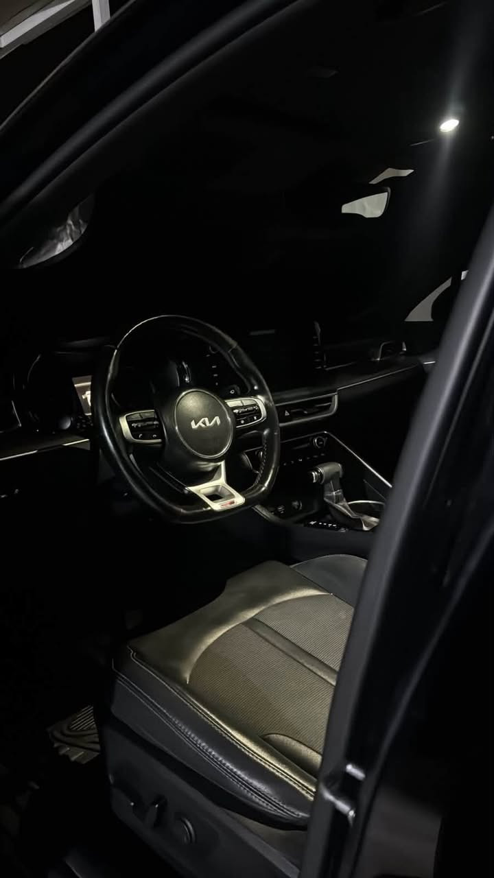 Kia k5
2022 امريكي

GTline

بانوراما

كشنات جلد 

كشن كهرباء

كشن تدفئه

ستيرن D رياضي

ستيرن تدفئه

رادارات 360

نقاط عمياء

دخول ذكي

بصمة ابواب

جنطه ذكيه

صور الحادث بالمنشور بس البنيد مبدل الشواصي مكفوله + هنا بالعراق نطخت عندي جاملغ خلفي عدلته ع البارد وصبغته

السياره كلشي على وضع الشركه

بس ابدل دهن اصلي وبانزين محسن كله 

ماشيه 63 الف ميل فقط

بيع او مراوس حسب القناعه 

سعرها 173$ بي مجال

للاستفسار ***********
