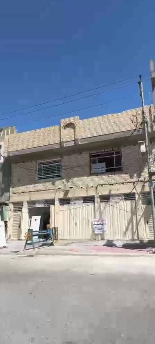 سلام عليكم
محل للأيجار واجهيه 4 متر ونزال 12ونص بناء جديد كامل
حي القادسيه خلف نادي الحر المغلق مقابيل اعداديه العقيله 
محل يصلح ان يكون (  مكتبه _ مأكولات _ تصليح دراجات _ كوزمتج _ كهربائيات _ انشائيه _  اكسسوارات وتلفونات وغيرها 
للاستفسار ***********
