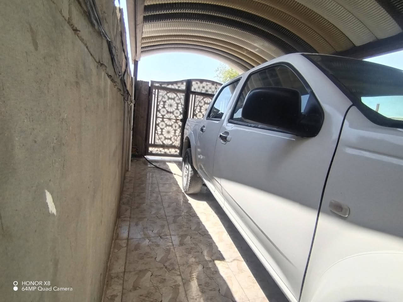 السلام عليكم لوف ٢٠٠٥ محرك بلادي ٦ تبريد ثلج سياره جاهزه من كل شي كهربائيات كلها شغاله  داخل السياره حيل حلوه ونظيف مكان السياره العامرية  الفلوجة السعر ٤٥  ***********

