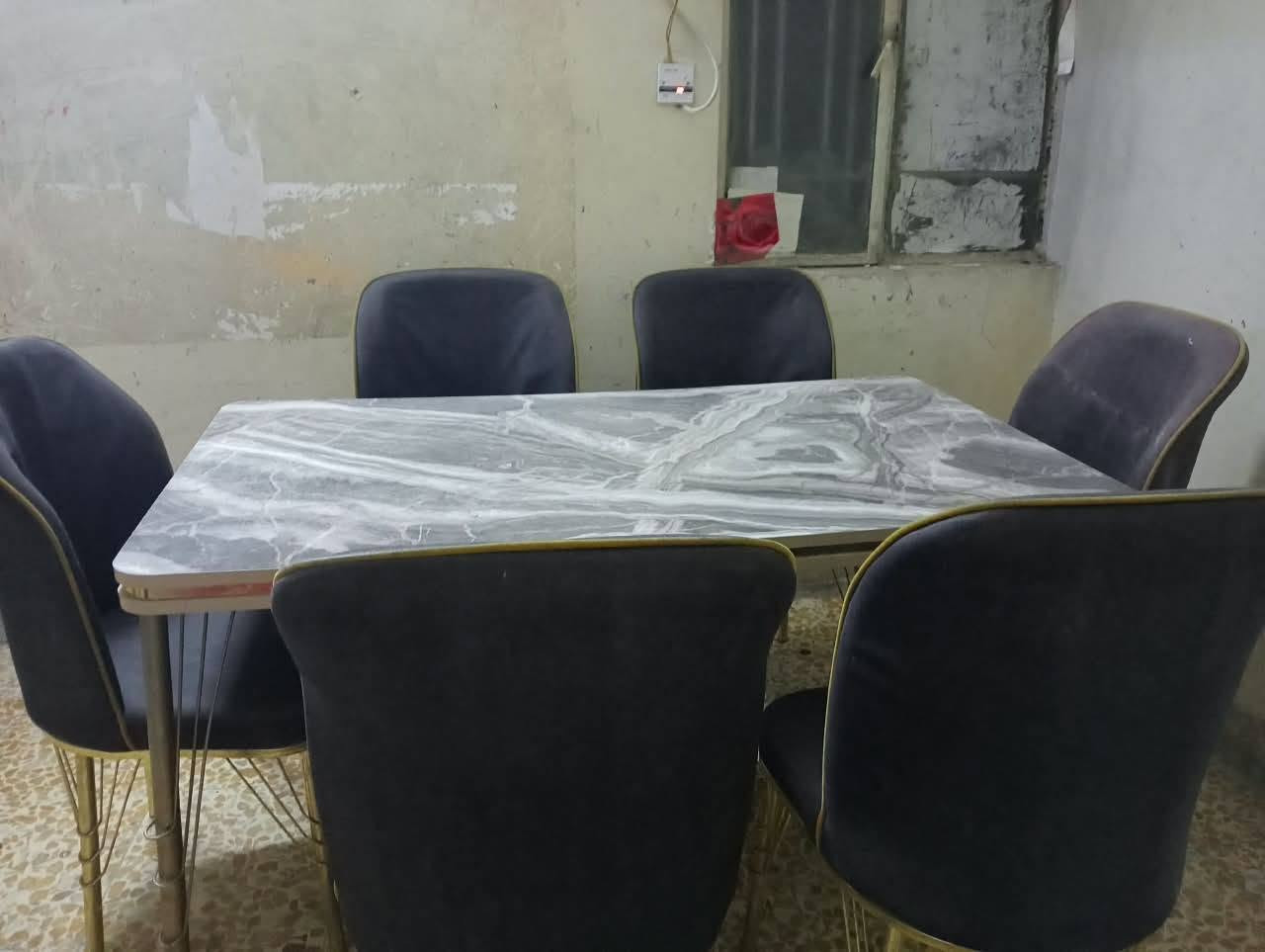ميز طعام • ٦ كراسي • مدينه الصدر الحبيبيه