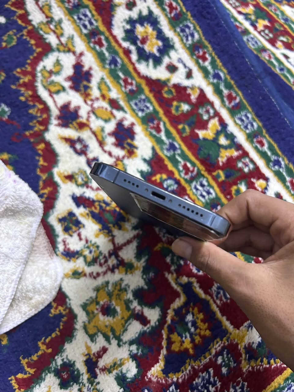 ايفون 12برو ماكس شرق اوسط ماستر AAA نضيف بلادي ذاكرة 256 بطارية 76 سعر 380 تواصل واتساب فقط ***********
