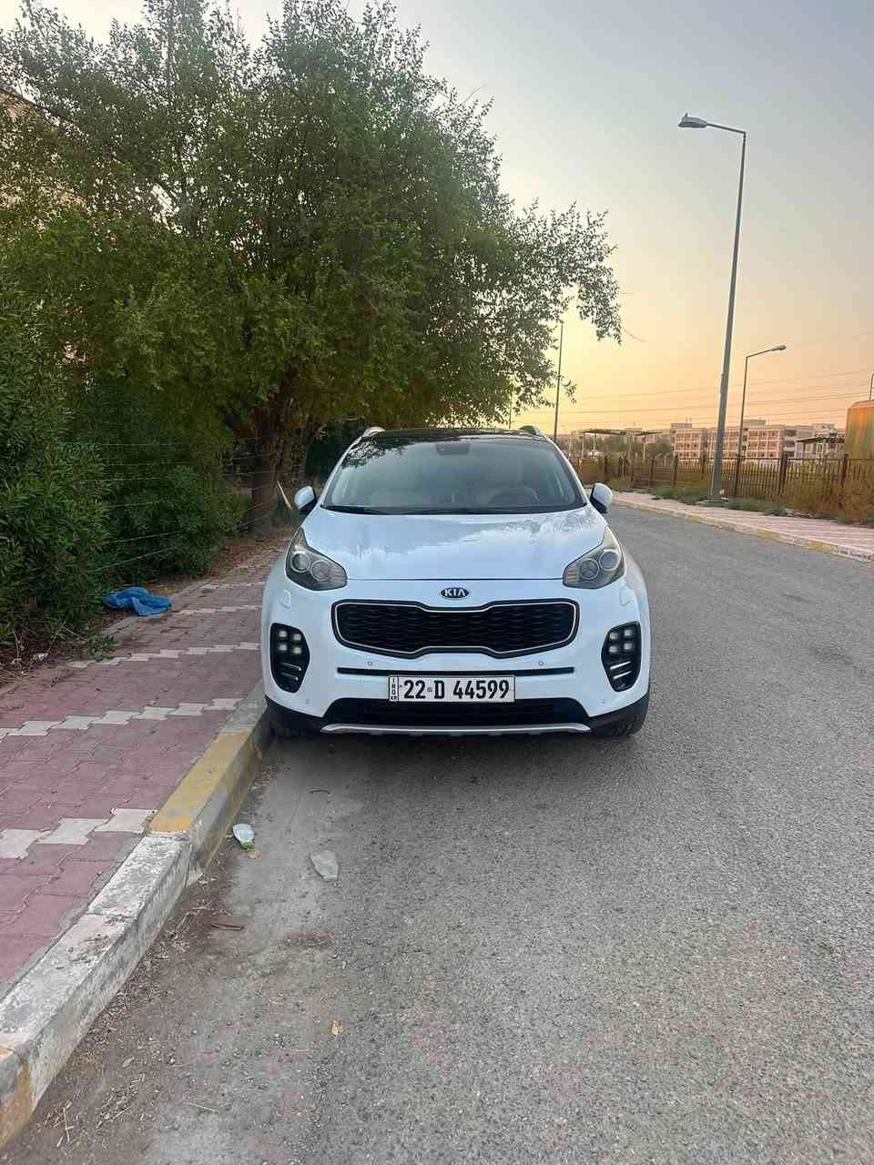 السلام عليكم
سبورتج للبيع 
موديل 2016 GT LINE
معروفه مواصفاتها ماكو داعي اذكرها
ماشيه 99800 ك
رقم اربيل مكانها بابل مركز المدينه 
السعر 16000$ وبيها مجال 
السونار منشور بالصور 
للاستفسار الاتصال على 
***********
