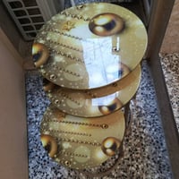 عدي غراض للبيع طبلات عدد 3 وميز تلفزيون نضيف سعر ثنينهن 50 ألف للاستفس...