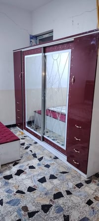غرفه مستعمله • ٨ قطع • مثل الصوره