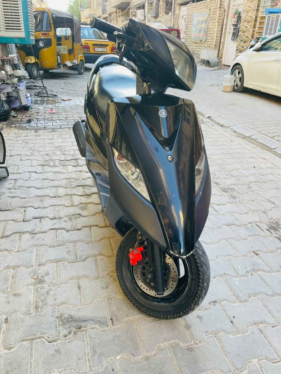 سلام عليكم دراجة ماكس ثعلب للبيع 💸
دراجه كامله جاهزه ع اخر حبايه🔝
سلفه هندر لايت عالي ناصي أشاير هورن✈️
السعر 500 بيها مجال حك جية 
مكاني بغداد الشعله ***********
