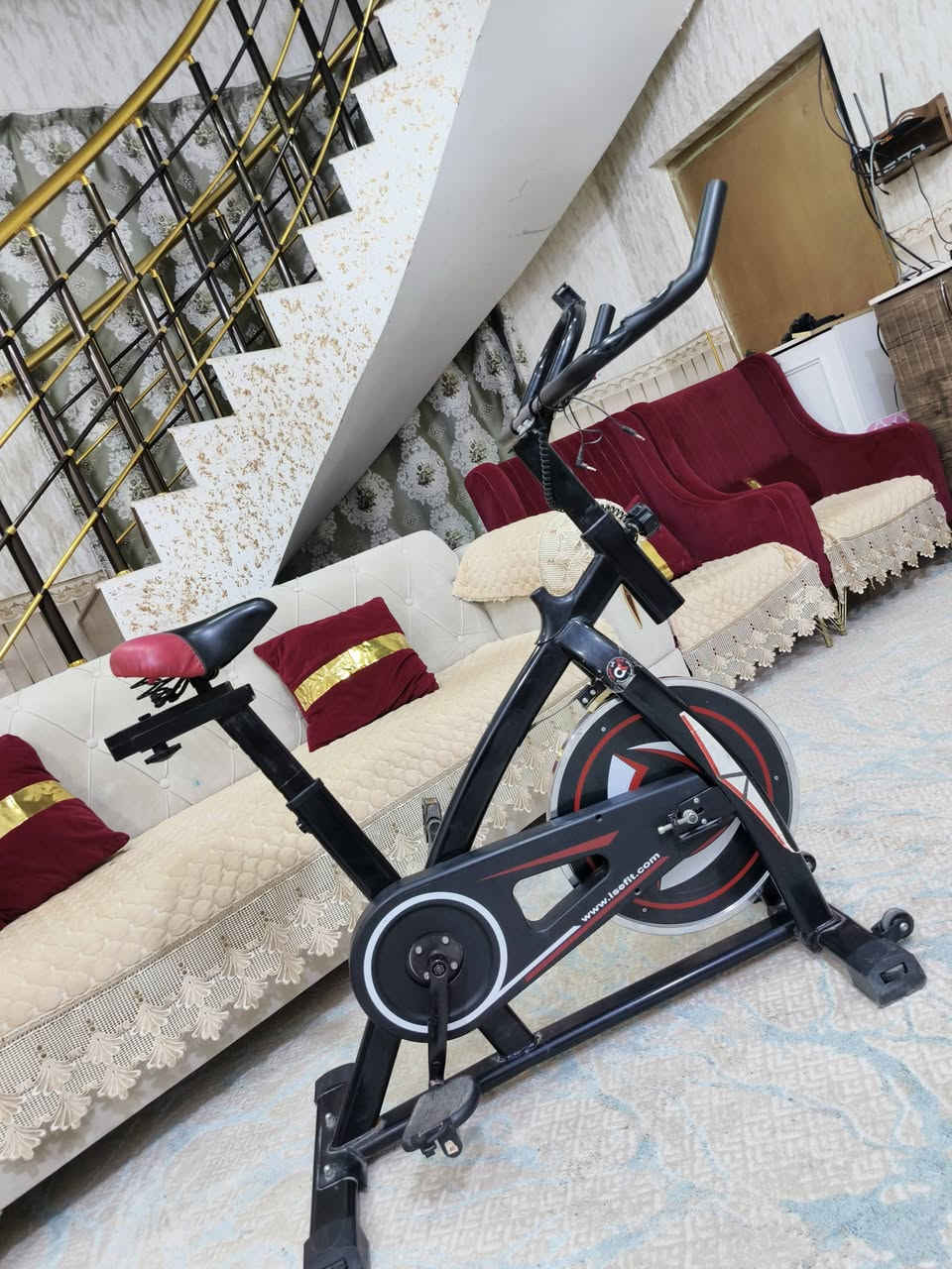 اجهزه رياضيه شغالات وجدد اثنينهم ب 325 وبيهم مجال للشراي سعرهن مناسب لان ماعندي مكان الهن المكان كربلاء الاستفسار ***********
