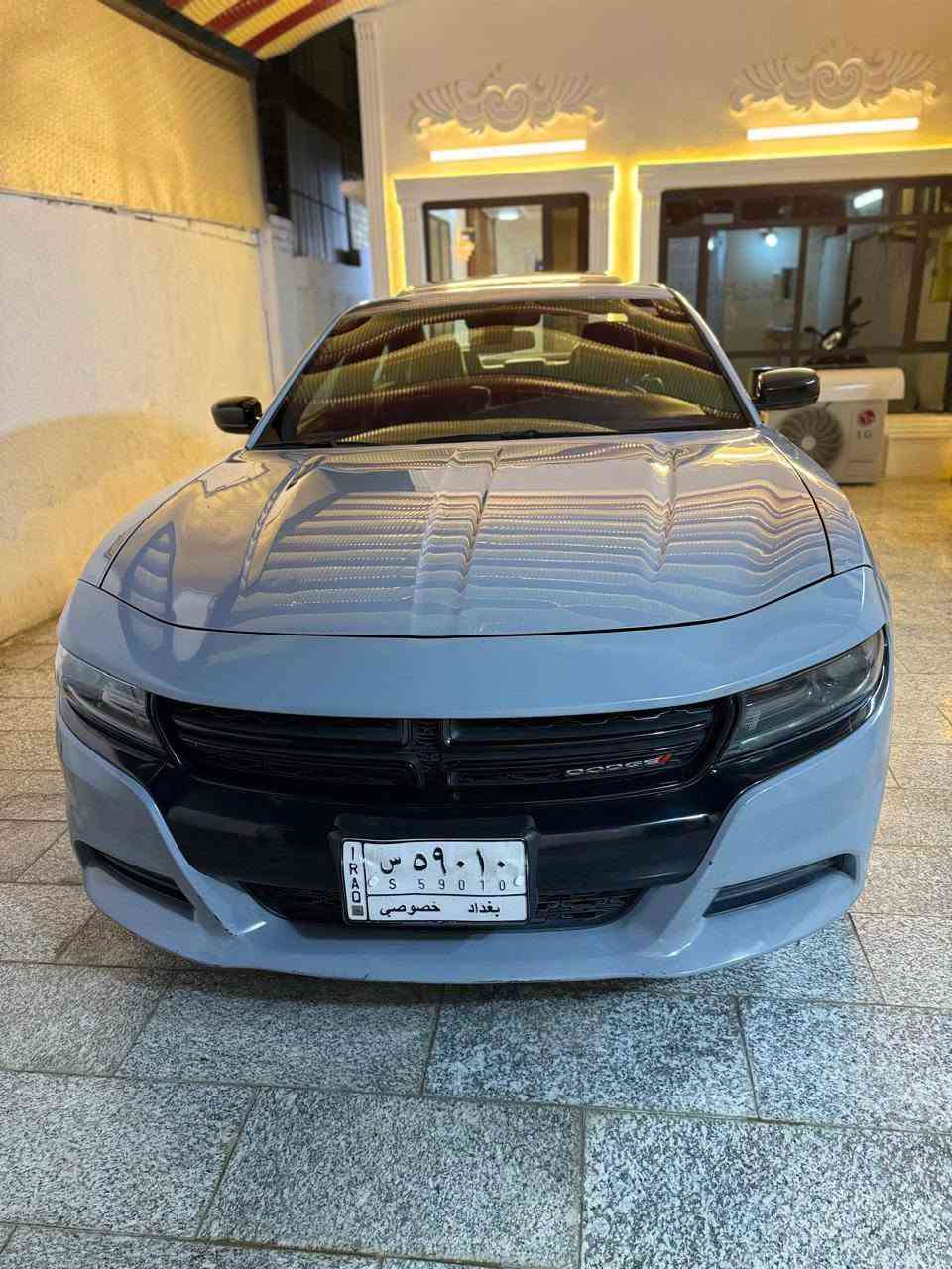 جارجر 2021  أصل فول مواصفات لون مميز (سموك) بيع او مروس 
رقم بغداد SXT PLUS
وارد كندي حادث جاملغ والباب صبغ فقط بدون تبديل 
المحرك : 3.6L   V6
ماشية:50الف
المواصفات :
١-فتحة 
٢-كامرة دوارة
٣-مقاعد امامية كهربائية عدد 2 جلد (تدفئة+تبريد)
٤-تبريد قطعتين
٥-مصابيح امامية زنون 
٦-كراسي كهرباء
٧-ويل قياس 20 انج 
٨-حساسات خلفية
٩-تشغيل عن بعد
١٠-مكينة 6 سلندر
١١-ستيرن تدفئة
١٣-مانع انزلاق
١٤-كشن حضن +خزن ميموري
١٥-مقاعد خلفية تدفئة
١٦-محدد سرعة 
١٧-تدفئة ستيرن
١٨-دخول ذكي بصمة
مكان السيارة بغداد الرصافه
للاستفسار :
*********** بغداد, العراق
