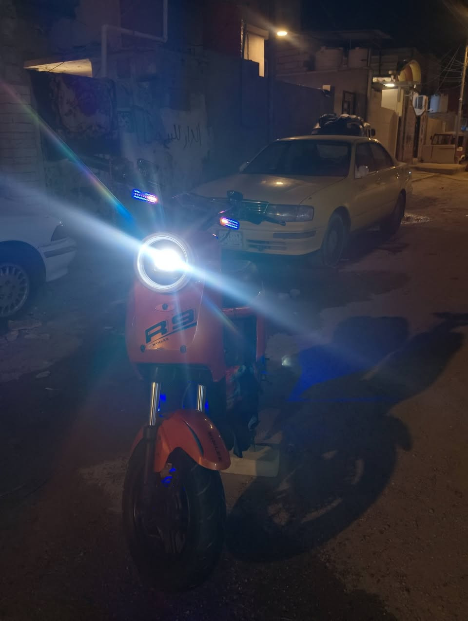 شحن • بطاريات ٣٢أمبير • نضيفة