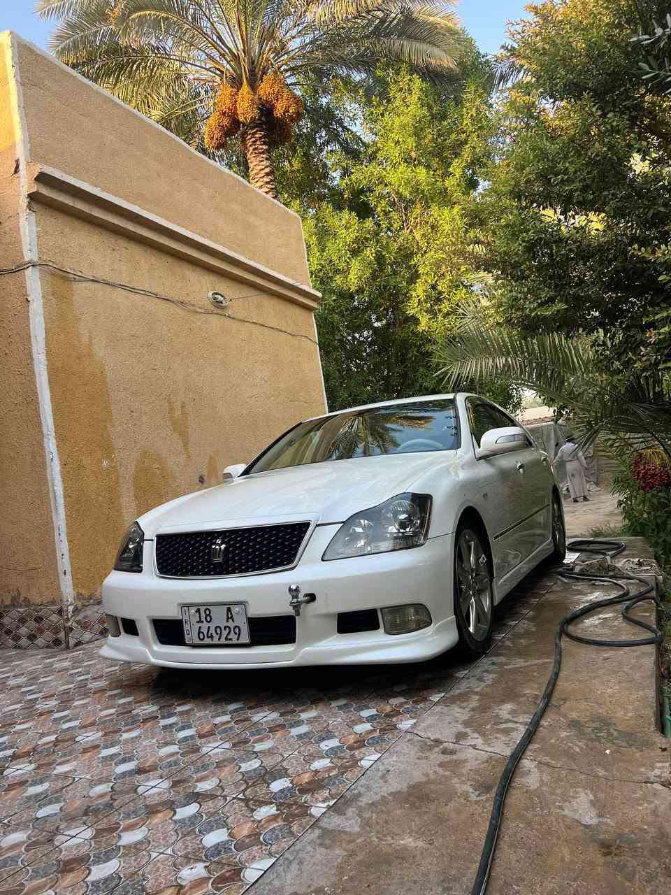 شاهينه قرار 102 رقم بابل تسجيل جديد ثلاث دكم مكفولة من الكص والضربة والصبغ عدا شبر بالدور الخلفي تحوير امارات السعر 150 التواصل خاص او على الرقم ***********
