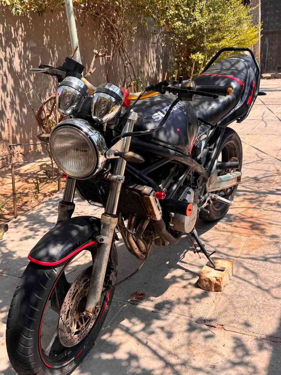 بانده ربع دراجه مكفوله مكينته ما مفتوحه ولا لايحته سبانه فقط قبق ولفات سبب التبديل  نكسر  دراجه مكينته لا تبخير لا تنقيص لا نضوح. كهربائيات شغاله      اوراق كامله اصولي بوجهك لترقيم   رايده بمليون و200 وبيه مجال مكان ديوانيه ***********
