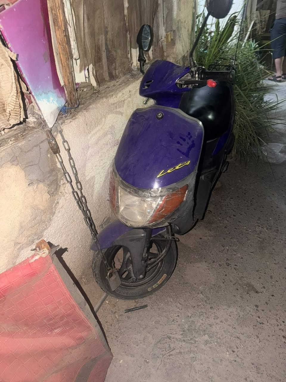 سلام عليكم ساسوكي خفاش جاهزه ماعده القمجي مال بانزين سرعتها ٦٠قفلها ١٥٠٠ الرقم ***********
