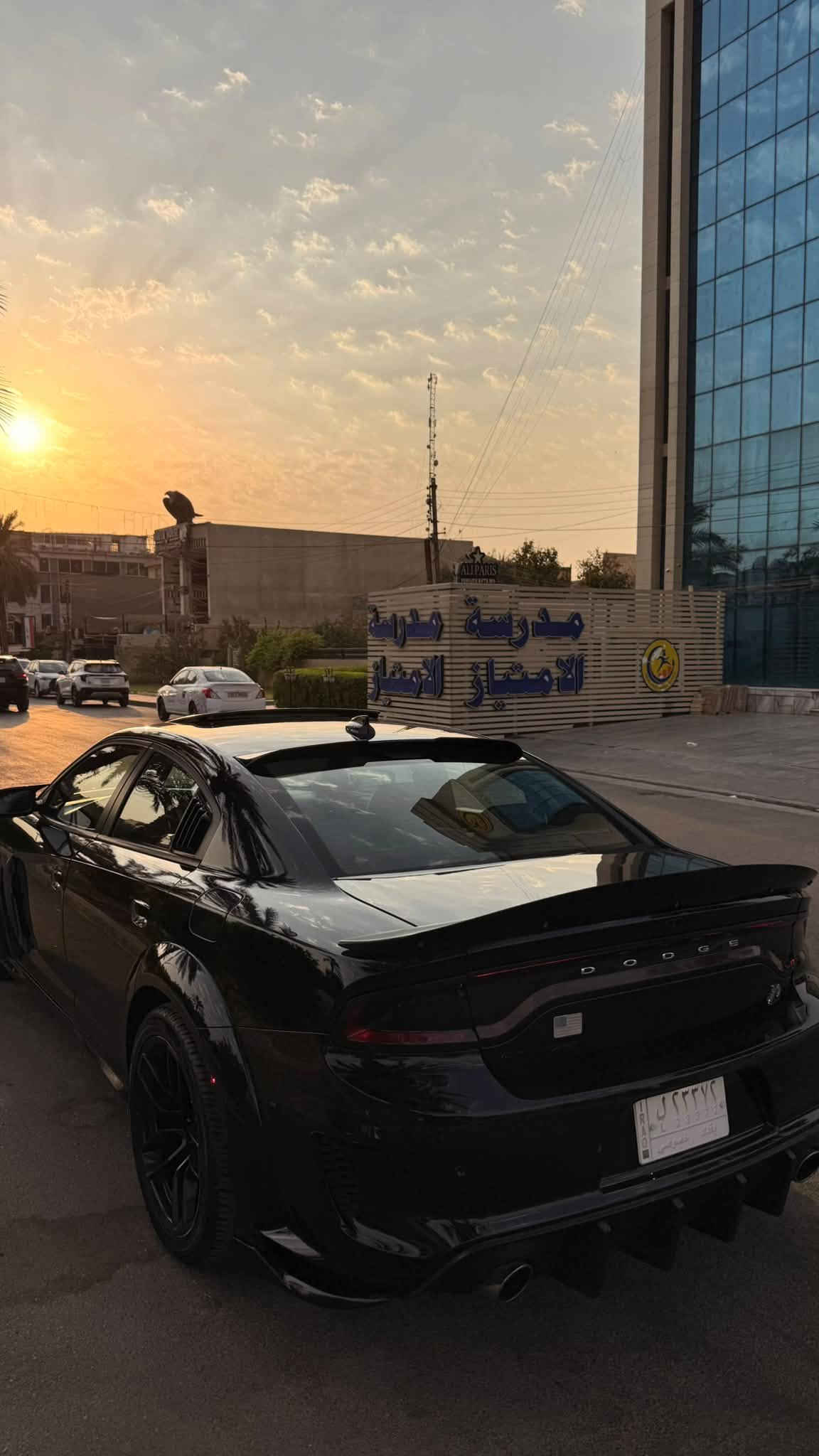 للبيع جارجر سكات باك وايد بدي اصل 392 🚀
موديل 2022 كلين تايتل بدون حادث و إيرباك 🔥
الجاملغ و الويل البلادي و الدعامية نفسه مشدود
مكينة v8 / 6.4L
الممشى / 38 الف ميل حقيقي
السيارة بأسم مالك واحد من الأستيراد لهذا يومنه 
لا نازلة استعراض و لا تفحيط 
فوول مواصفات كلشي بيها بلادي 
كير مكينة ايرباك شاصي لغد تبديل صبغ حدادية اكسل كلهن كفالة
على وضع الشركة 
عدا الاكزوز تفريغ كامل و سستم اكزوز يم علي الوادي
و طلقات صوتها رررعب 
لايتات اورايگل
و لا گلوب  مشتغل بالدشبول السيارة على وضع البلاد 
تجي و تشوف بعينك
المواصفات :
١- فتحة سقف 
٢- كشنات كنتارا و جلد حضن مختم سكات 
٣- تدفئة و تبريد كشنات امامية و خلفية تدفئة
٤- ميموري سيت و ترحيب ستيرن و كشن 
٥- لانج كونترول و وضعيات قيادة 
٦- سستم صوت الباين 
بعد هواي مواصفات معروف الفول مال جارجر 

السيارة جاهزة من مل النواحي 
سعر السيارة / 299 ورقة و بيها مجال للشراي 
مكاني بغداد  / السيدية
*********** محمد عرب
