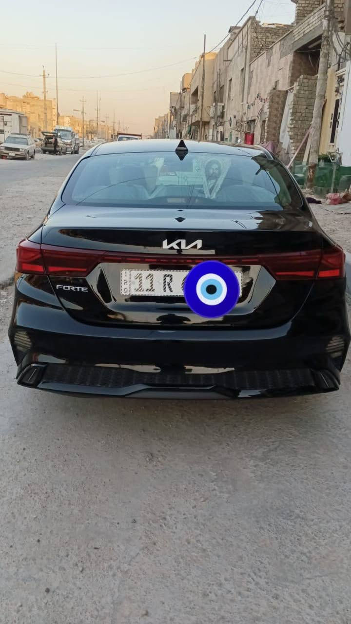 السلام عليكم من رخصت الادمن فورتي 24 بغداد امريكي تعتبر بدون حادث فقط دعاميه خلفيه واصليه وشويه بيهه صبغ كلش قليل حافه الصندوك رادارات كله شغاله اماميه وجانبيه ولسياره حيل جديده الله شاهد استخدام شخصي وبلعافيه ع ياخذهه مكاني بغداد ***********
