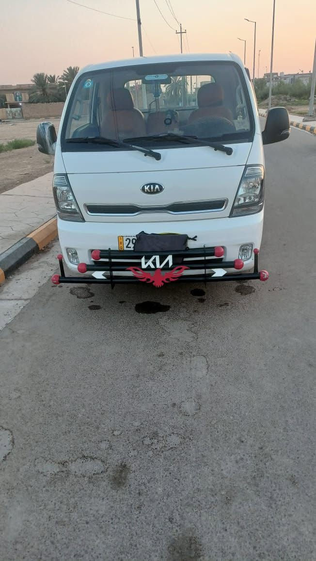 كيه بنكو موديل ٢٠٢٠مكفوله كير ومحرك وبدي ماعده طخات بصيطه تايرات نضيفه مكاني كوت سعره ١٣٠وبيه مجال رقم الهاتف ***********ورقم وسنويه دولي
