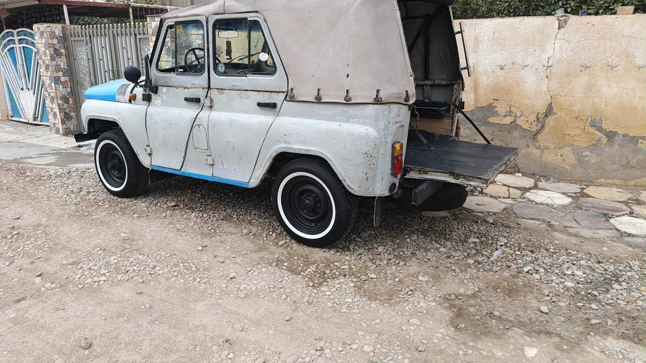 سيارة • ٢٠٠٢ • جوال