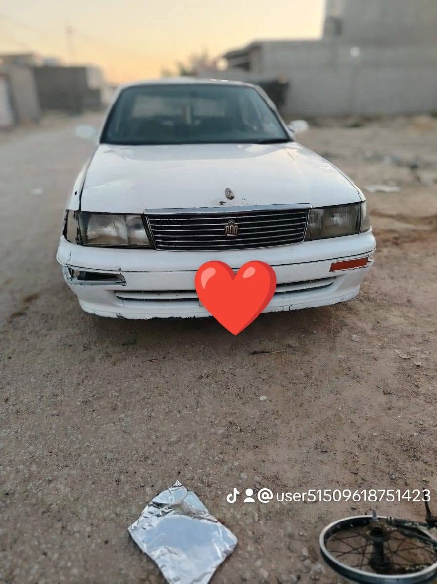 سلام عليكم بطى متصل رقم انبار مالك الشرعي بنجف مكان السياره نجف تفاصيل السياره محرك بيه بخار الرقم مشتغلين بالمعامله على نص السعر 25 وبيه مجال رقم صاحب السياره *********** والرقم الثاني ***********@
