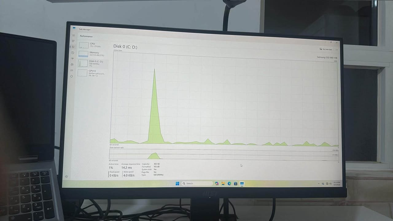 تایبەتمەندییەکان (Specifications):
 پڕۆسێسەر (CPU): Intel Core i5-10400F (6 Cores / 12 Threads)
 کارت شاشە (GPU): NVIDIA GeForce RTX 3060 - 8GB (زۆر بەهێز بۆ یاری و گرافیک و کارنامە)
 ڕام (RAM): 16GB
 هارد (Storage): Samsung SSD 980 1TB NVMe (خێراییەکی یەکجار بەرز)
 سیستەم: Windows 11 Pro چالاککراو
تێبینی:
کەیسەکە زۆر خاوێنە و بە هەموو شێوەیەک تاقی کراوەتەوە، هیچ کێشەیەکی نییە. زۆر گونجاوە بۆ یارییە قورسەکان (Gaming)، پڕۆگرامینگ، و کاری دیزاین و ڕێندەرینگ.
بۆ کڕین یان پرسیار تکایە نامە بنێرن (Messenger) یان پەیوەندی بکەن.***********
380$ أربيل, العراق

نص مكتوب في الصور:
- Settings hiwa khdir hiwakhdir3@gmail.com Home System Bluetooth & devices Network & internet Personalization Apps Accounts Time & language Gaming Accessibility Privacy & security Windows Update Q Find a setting System > About Storage 932 GB 151 GB of 932 GB used Graphics Card 8 GB NVIDIA GeForce RTX 3050 Installed RAM 16.0 GB Speed: 2666 MT/s Processor Intel(R) Core(TM) i5-10400F CPU @ 2.90GHz 2.90 GHz hiwa System Product Name Rename this PC Copy Device specifications Device name hiwa Processor Intel(R) Core(TM) i5-10400F CPU @ 2.90GHz (2.90 GHz) Installed RAM 16.0 GB (15.9 GB usable) Device ID C35684AA-36F9-4FD6-848C-00F557872C2A Product ID 00330-81476-06387-AA916 System type 64-bit operating system, x64-based processor Pen and touch No pen or touch input is available for this display Related links Domain or workgroup System protection Advanced system settings Copy Windows specifications Edition Windows 11 Pro Version 25H2 Installed on 1/16/2026 OS build 26200.7840 Experience Windows Feature Experience Pack 1000.26100.291.0 Microsoft Services Agreement Microsoft Software License Terms CE Q Search 10:16 PM 8/3/2026
- Task Manager Performance CPU 1% 1.72 GHz Memory 3.3/15.9 GB (21%) Disk 0 (C: D) SSD (NVMe) 1% GPU 0 NVIDIA GeForce R... 0% (45°C) Disk 0 (C: D:) Active time Disk transfer rate 60 seconds Samsung SSD 980 1TB 100% 250 MB/s 125 MB/s 0 Active time 1% Average response time 14.2 ms Capacity 932 GB Formatted 932 GB Read speed 0 KB/s Write speed 4.0 KB/s System disk Yes Page file Yes Type SSD (NVMe) Search 10:14 PM 8/1/2026