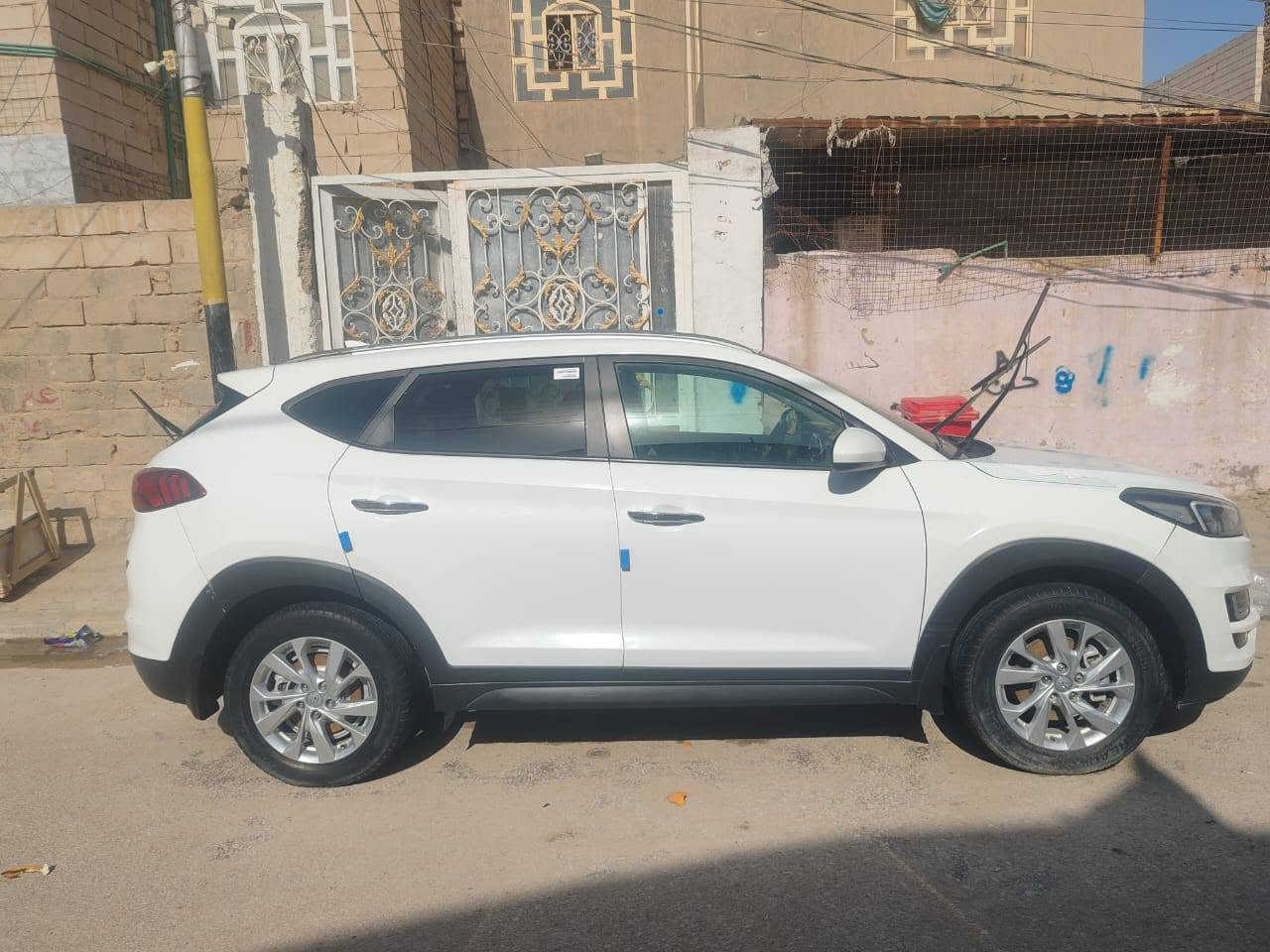 توسان مديل 20 للبيع وارد امريكي حادث أمريكا تبديل بنيد مواصفات نص فول كير مكينة حدادية تخم تاير جاهزات رقم نجف بسمنة تبريد بي مشكلة ما فاحصة للتواصل ‏‪***********‬‏ بي واتساب 
مكلف بلنشر 📌
