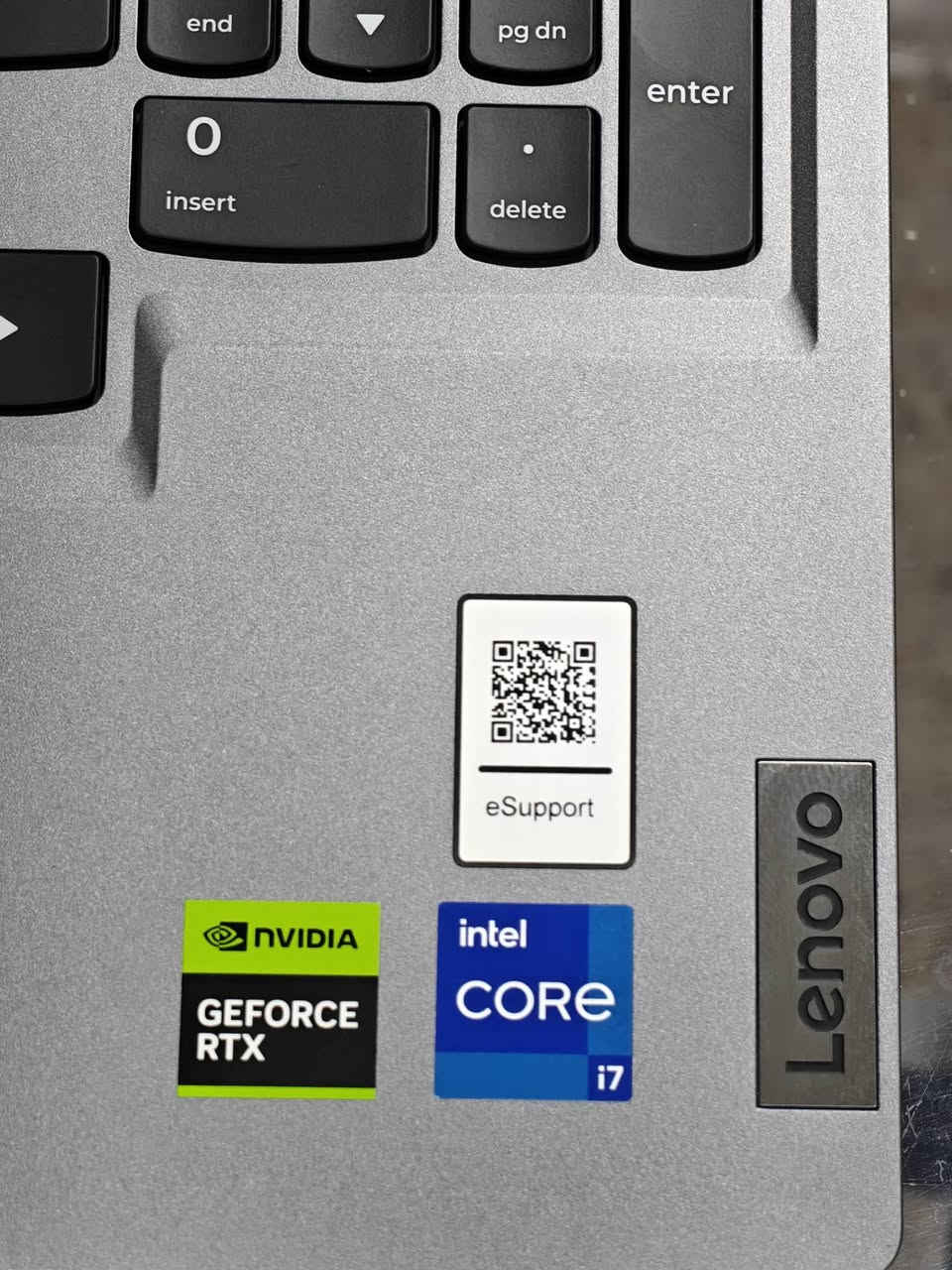 Lenovo loq 15irx10
CPU cori7 -13700hx 
Ram 24 gb
Ssd 512 nvme
Gpu rtx 5060 (8g)
Ips 
***********
***********
