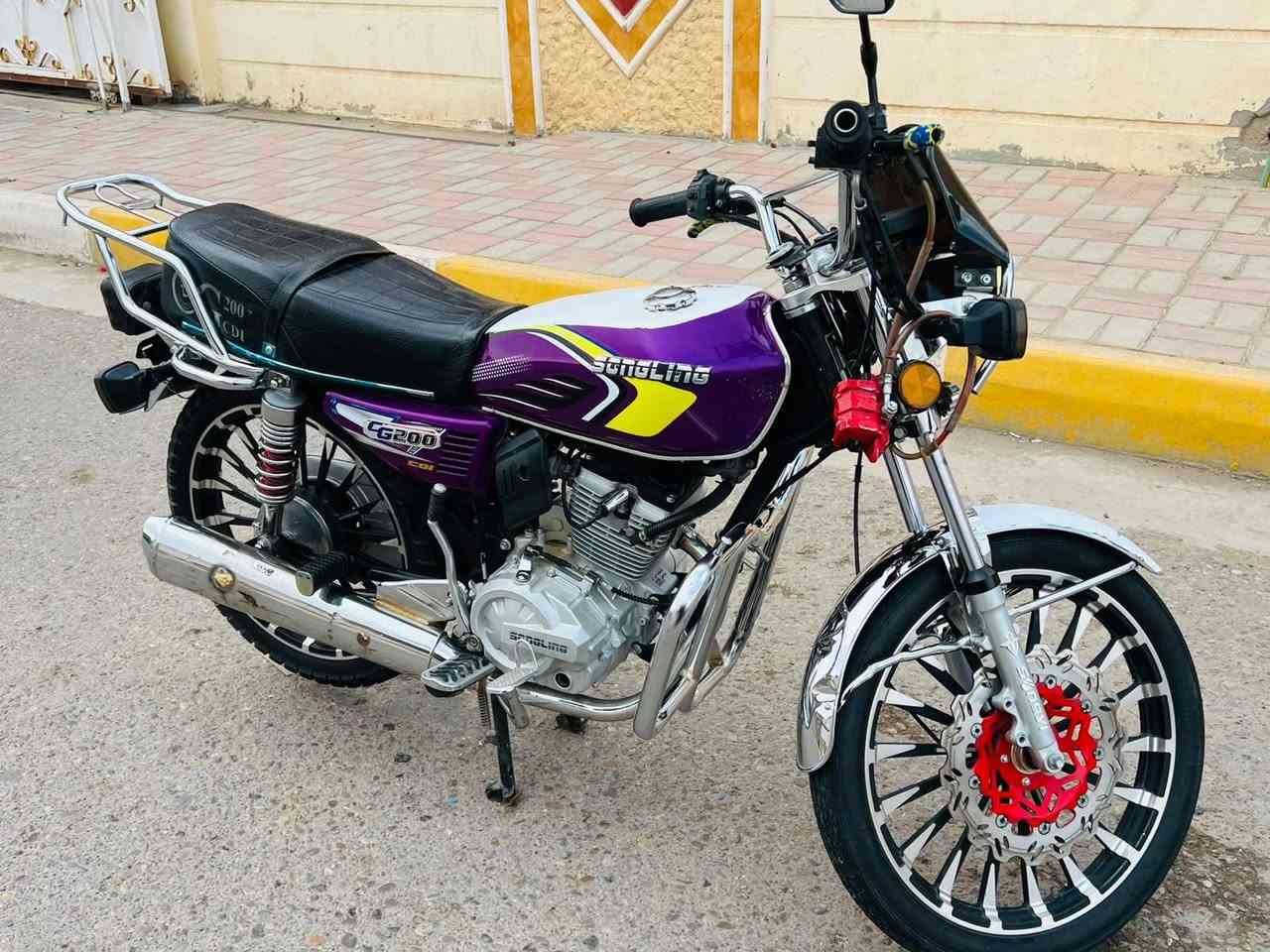 إيراني • ٢٠٢٥ • ٢٠٠