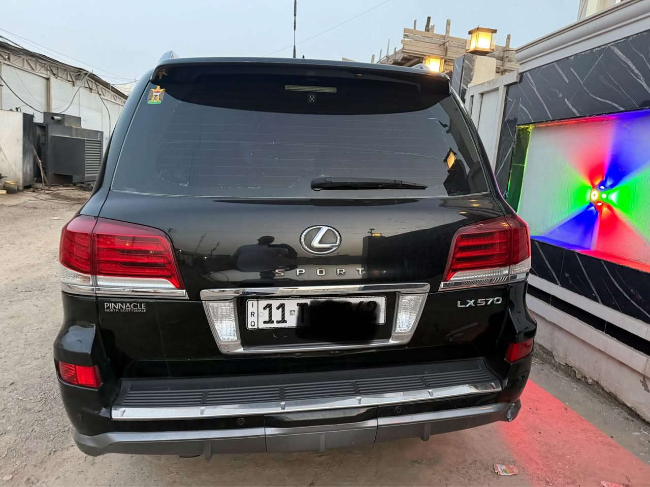 للبيع لكزس LEXUS LX 570 2014‏
اللون: اسود  
خليجي داخل بيجي رقم بغداد
اربع قطع صبغ 
فول مواصفات ١/١
٨سلندر محرك 5700
* سلايد
* كراسي جلد 
* كراسي كهرباء
* تدفئة تبريد بالكشن
* ٣شاشات اصلية
* ٤كامرات
* تشغيل عن بعد 
* رادار
* جكات
* فور ويل
* أنظمة قيادة 
* نظام CRAWL
* ثلاجة
* فول تحكم ستيرن
* ستيرن كهرباء
* دبل كير ( عادي+ اوتوماتيك)
* شفتات كير بالاستيرن
* دبل حساس ( امامي+خلفي)
* مرايات كهرباء (شفط) 
* لايت عدسة زنون عالي ناصي
* زراك لايت
* ويل ٢٠ 
* ماشية 175 
🔴السعر(290)يعني 290 ورقة وبيها مجال

للأستفسار الأتصال
*********** بغداد, العراق
