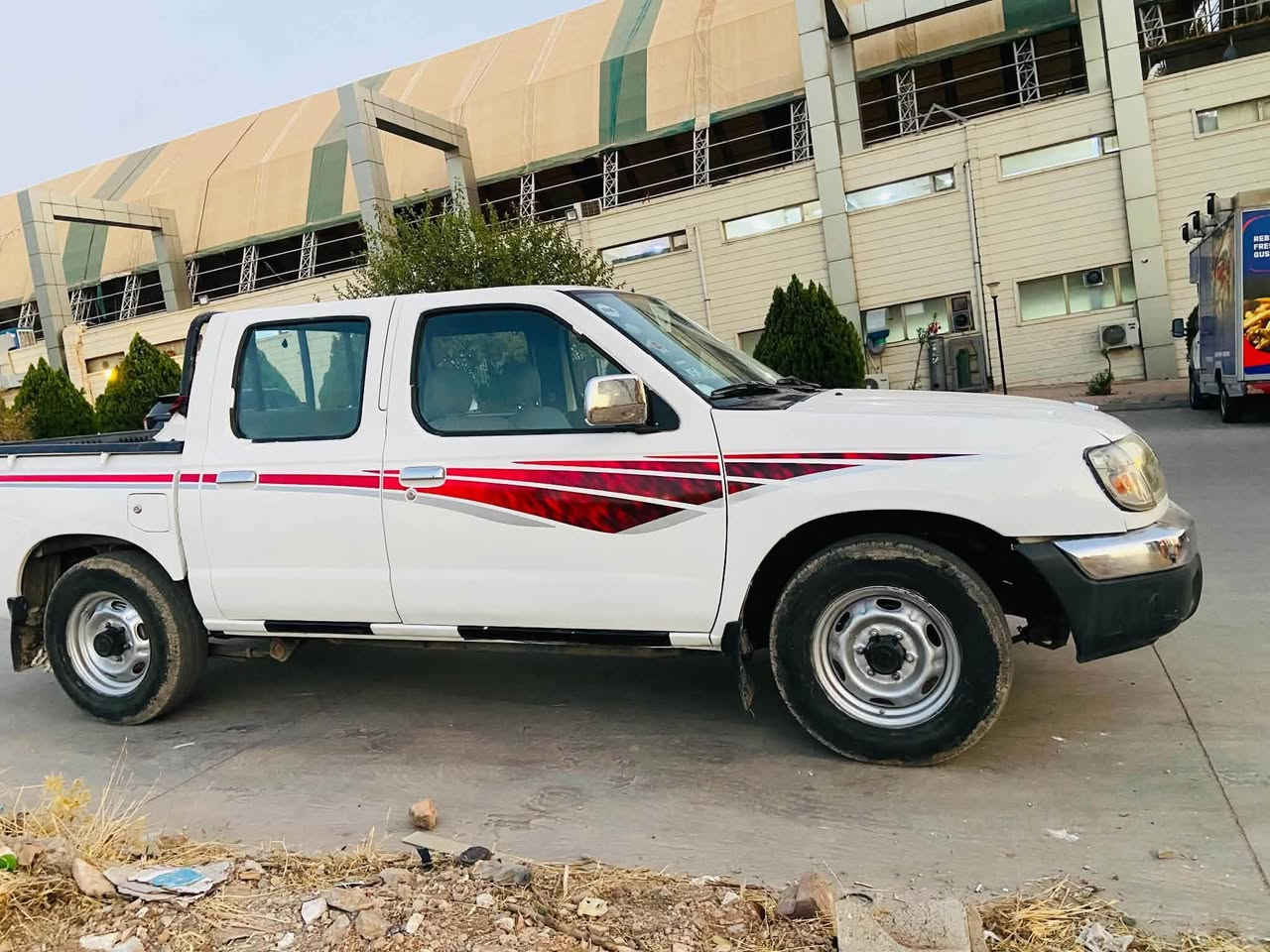نیسان ٢٠٠١ بە شەرتی تەحویل و خرامە تەبرید و پاوەر کامل مەسروف کراوە گێڕوو مەکینە بە شەرت نرخ ٧٢ معامەلە.
***********
