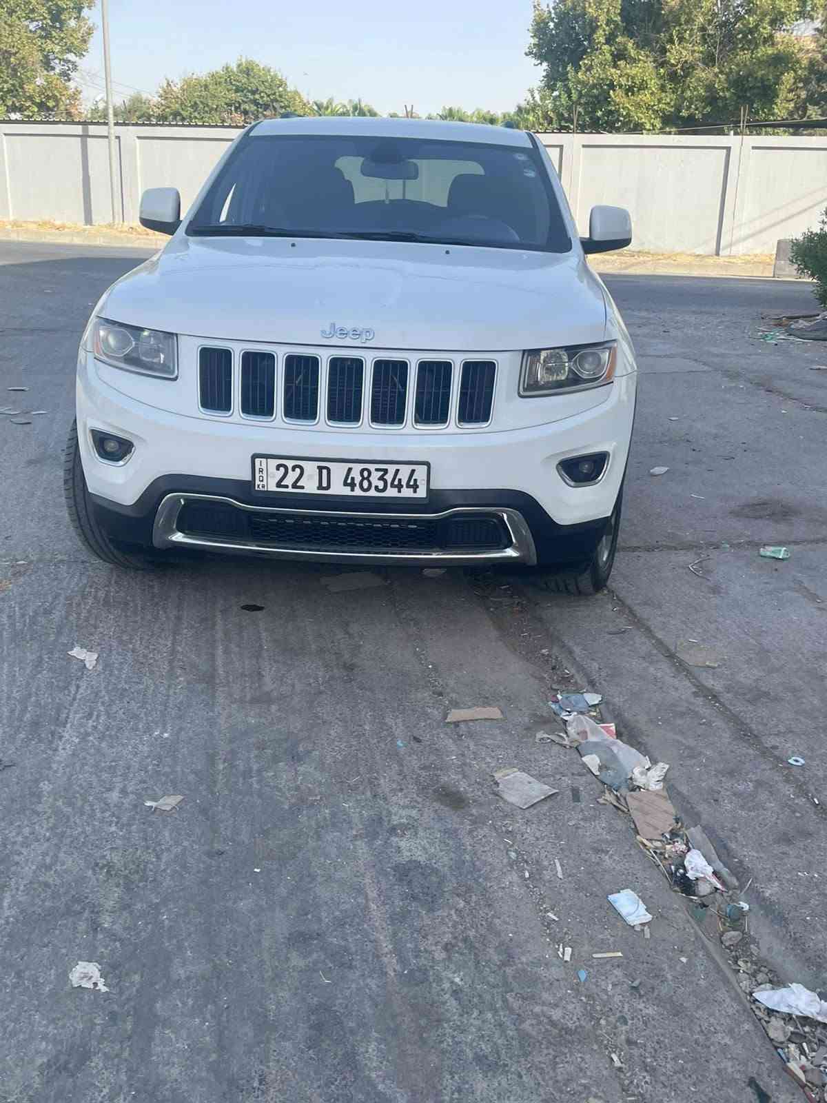 سلام عليكم للبيع جيب موديل 2015 حادثه جاملغ باب شبر سندوک بدون دواخل بدون زربە سعر165مجال بسيط موصفات  مكينه V6 المرغوبه وضعيات قياده بصمت تشغيل بصمت ابواب  شاشه كامره خلفيه دواره حساسات  كشن كهربائي باقي موصفات معروفه  سياره رقم اربیل دوالي سنويه بسمی هزە فحس جدید  للستفسار *********** أربيل, العراق
