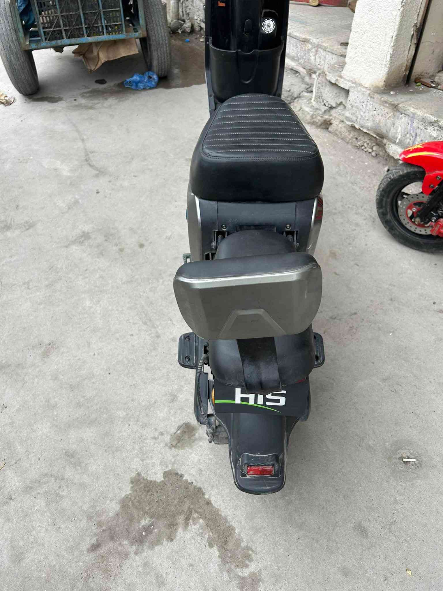 HIS • بطارية A+ ٥ • أربع سرعات