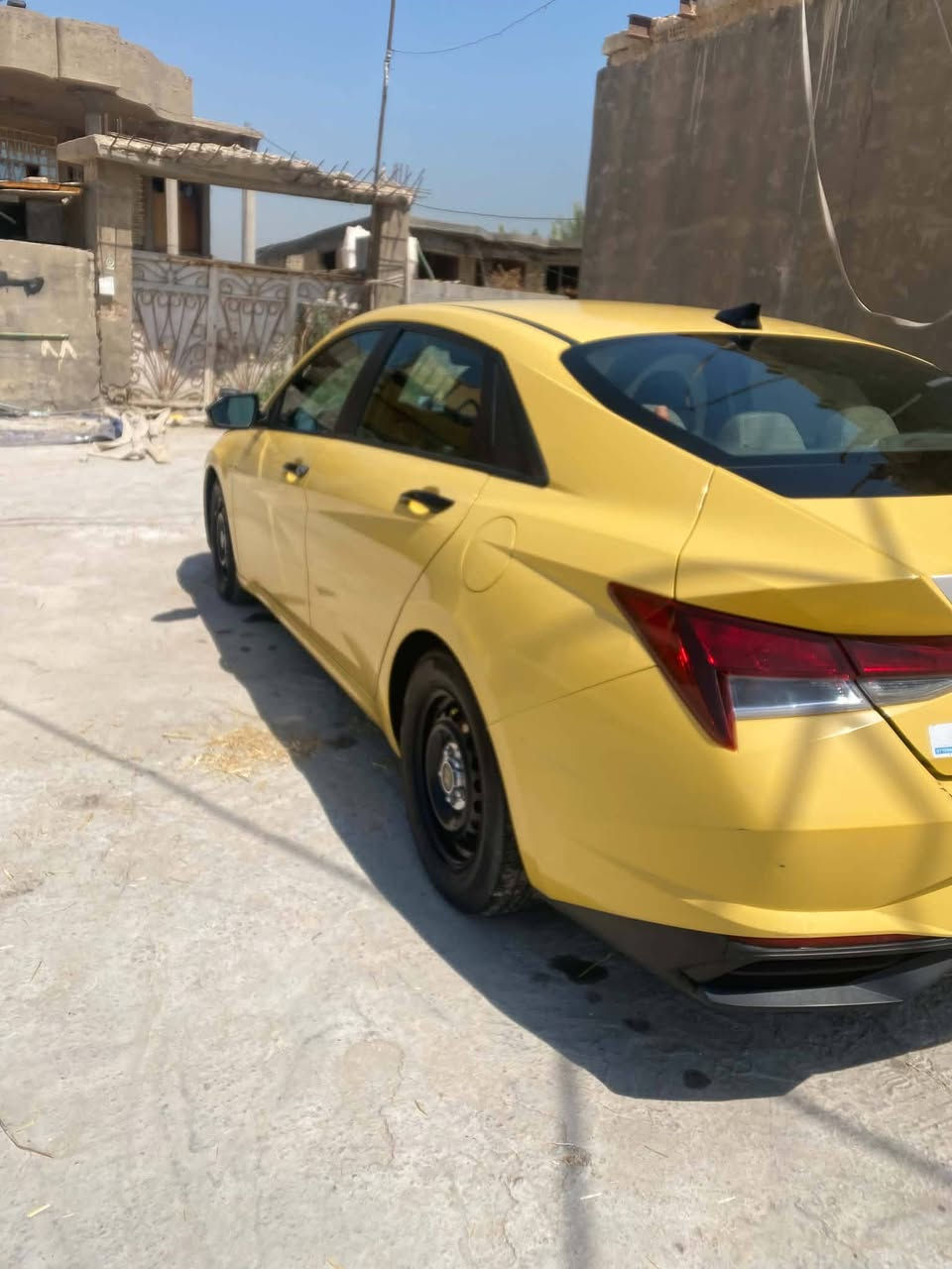 النترا 2023 امريكي
الضرر خفيف الجاملغ نفسه مصلح 
السياره ارباكاتها سليمه 
كير at المرغوب صار سبوع  من شاده
تبريد خير من الله
السياره ماشيه ١٥٠ الف
السياره احله من الصوره
منضومه غاز 
لا يت زنون
السياره جاهزه 
السعر 150 اوبيه مجال بسيط حك الجيه
المكان كربلاء
هاتف ***********

