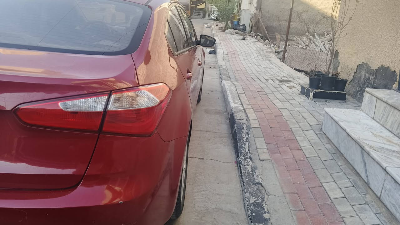 سيراتو موديل 16 خليجي رقم بغداد بأسمي بيه صبغ بابين ونص الجاملغ الخلفي تخم تاير باتري تبريد جاهزه  ماشيه 153الف كيلو للبيع 105  او مراوس   الاستفسار واتس اب ***********8 العنوان كربلاء
