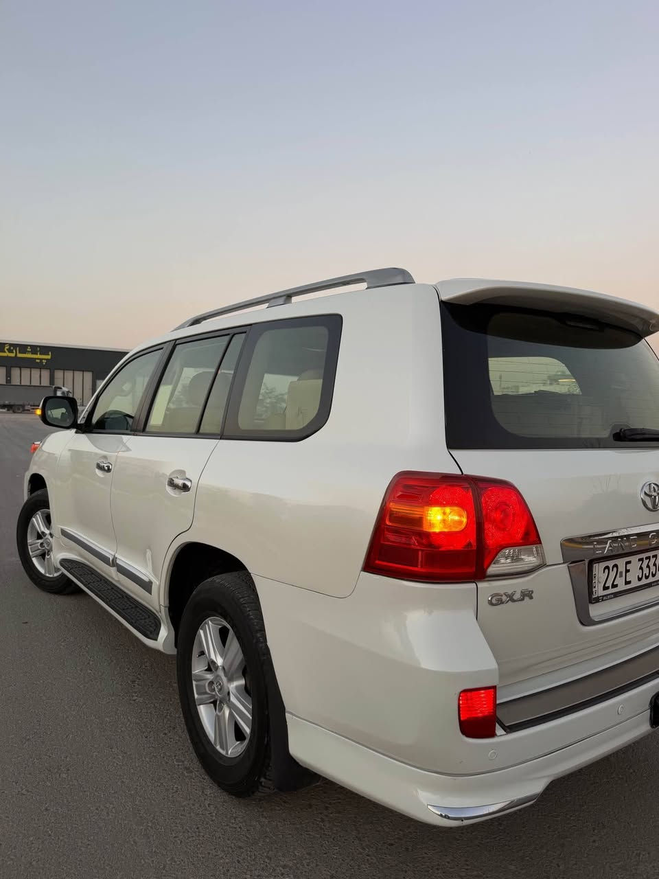 land cruiser 2014 
لاندکروزر  وەنەوشە ٢٠١٤ ی قەپات مواسەفاتی دەرەجە ١ ی بریم ە گێر و مەکینە و گشت گیانی بەشەرت مەکینەی نەکراوەتەوە دەعامی بۆ دەعامی بەشەرت ٣ جێگای بچوک پی دی ئار ی هەیە ما باقی هیچی نیە ١٤٨ هەزار کیلۆمەتر عەقیقی رۆشتووە ٤ تایی سفری لە ژێرە کوشن جلد و فول ٨ پستۆن بەشەرت بەناوی خۆمانە 

ناونیشان / هەولێر 
نرخ / ٣٥٥ کەمێک مەعامەلە 
ژمارەی مۆبایل / ***********
ژمارری مۆبایل / ***********
ڤایبر واتس ئاپی لەسەرە أربيل, العراق
