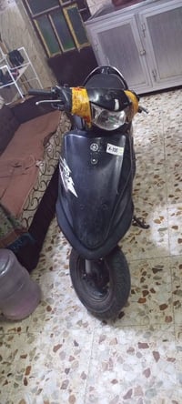 دراجه قجمه للبيع دراجه حلوه نضيفه دراجه متعوب عليهه كلجات جدد وكابريتر...