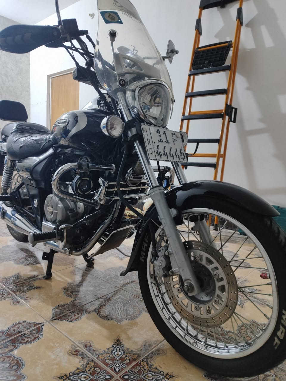 سلام عليكم دراجه افنجر كروز 2019 للبيع الدراجه نضيفه واحله من الصوره محرك 220cc رقم بغداد بسمي تحويل ثاني يوم رقم مميز+وياه جنط واداويات حتياط والدهن لي ابدله امزويل مكانه، الدراجه الانبار السعر 2500   رقم ***********
