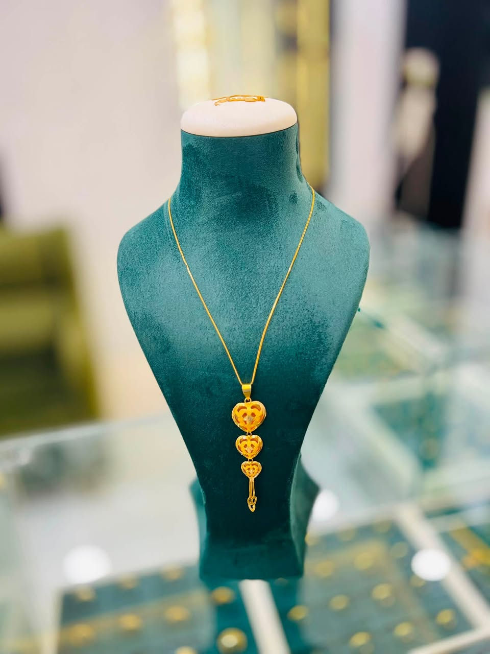 ⁨ ⁨ ✨ ذهب مستخدم… فخامة وسعر ما يتفوت! ✨💎
للحجز ☎️***********
📍زورونا الانبار هيت شارع الجري مقابل شارع الحمام⁩⁩
