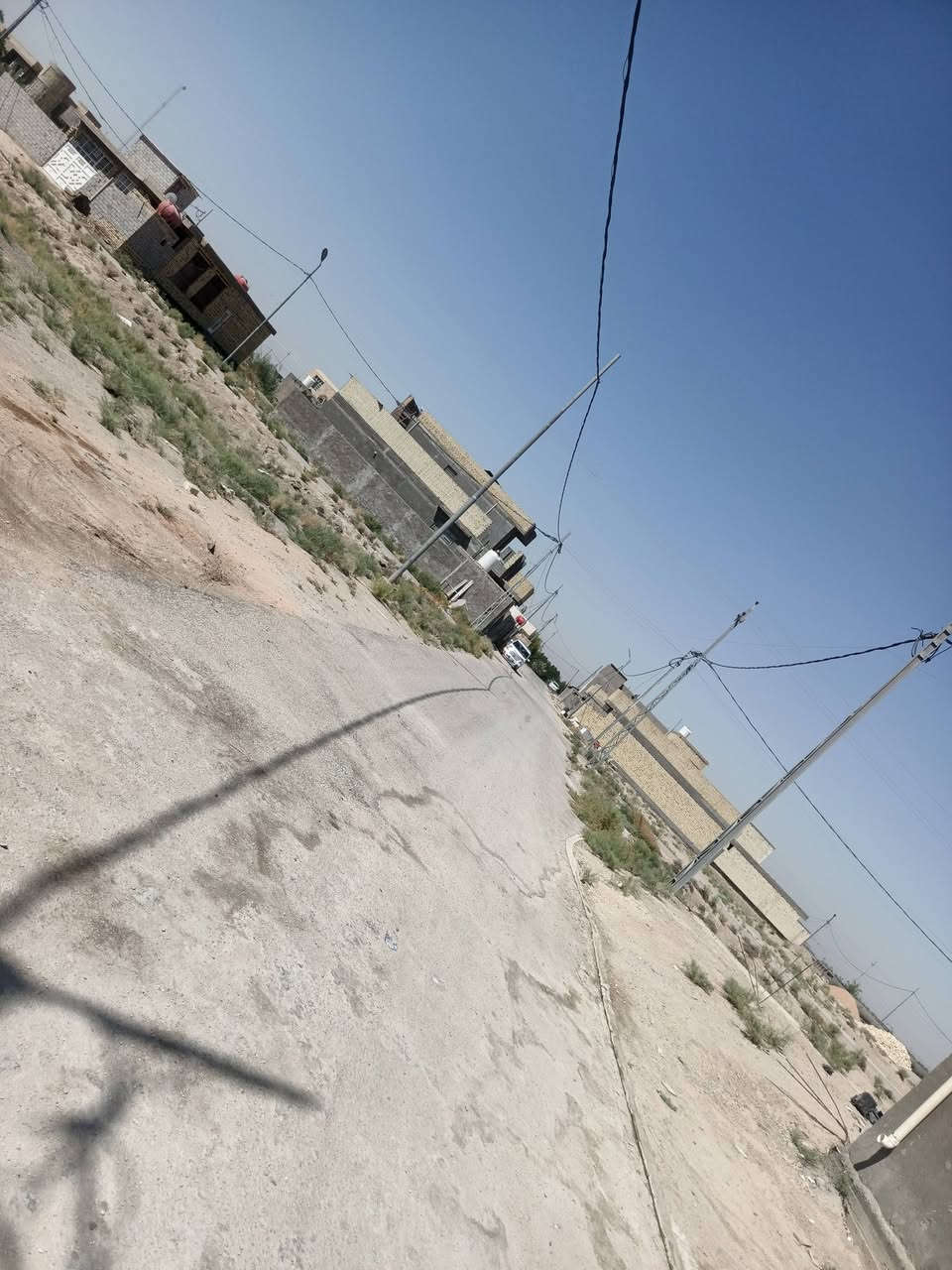 السلام عليكم
قطعة أرض للبيع مساحة ٢٢٠ متر واجهة ١٠ وربع ونزال ٢٥ م موقع ممتاز مجمع نبيل على شارع ياحسين منطقة ال هزام مجمع زغير وراقي ومباشر على شارع ياحسين فوول خدمات سعره القطعة ٢٥ وبي مجال قليل للاستفسار ***********
