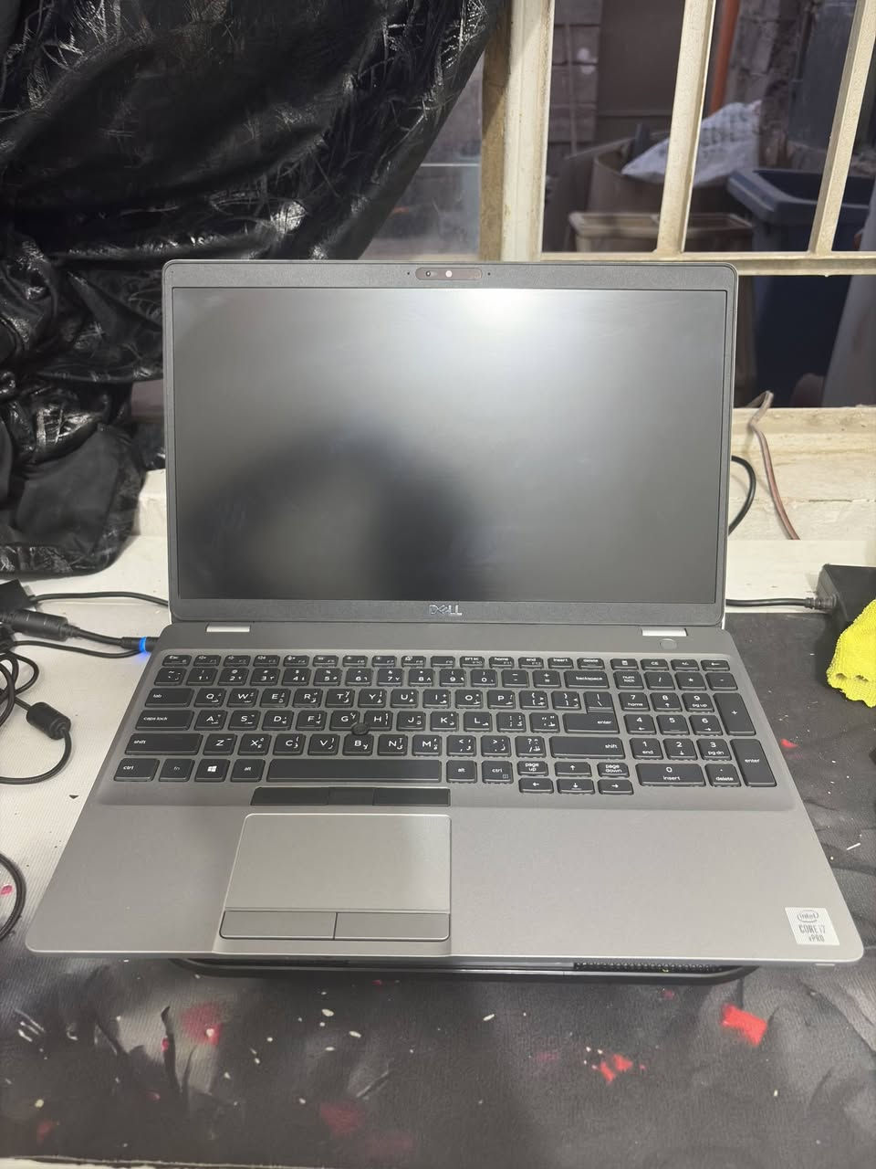 السلام عليكم عندي هذي لابتوب dell  للبيع نضافتة ٩٥% 
جيل ١٠ كور ٧ بيه كارت شاشة منفصل ٤ كيكا تخزين ٢٥٦ ssd  عشوائية ١٦ (١*١٦) 
حجم شاشة ١٥.٦ 
سعرها ٤٥٠ الف 
او مراوس بلابتوب حجم صغير ١٣ انش 
تواصل *********** واتس اب

نص مكتوب في الصور:
- Find a setting System > About Processor Intel(R) Core(TM) i7-10875H CPU @ 2.30GHz 2.30 GHz Installed RAM 16.0 GB Speed: 2667 MT/s Graphics card 4 GB Multiple GPUs installed Storage 238 GB 203 GB of 238 GB used noor Precision 3551 Rename this PC Device info Copy Device name noor Processor Intel(R) Core(TM) i7-10875H CPU @ 2.30GHz (2.30 GHz) Installed RAM 16.0 GB (15.6 GB usable) Graphics card NVIDIA Quadro P620 (4 GB) Intel(R) UHD Graphics (128 MB) Storage 203 GB of 238 GB used Device ID D30CD1F2-2B9C-4637-8621-C3ABF0DD9297