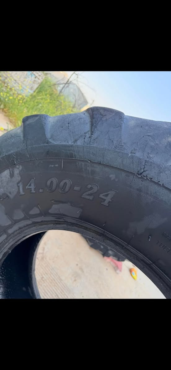 جوتيك تايه ي jcbبؤفرؤشتن حجم٢٤به١٤٠٠
***********
