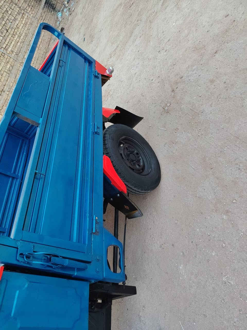 السلام عليكم ستوته صقر مديل ٢٠١٨ مكفوله كفاله عامه شاصي وركبه محرك جديد ٢٠٢٣ كير بوكس جديد كفاله تخم كهربائيات جدد تخم تايرات جوبلس دراجه نضيفه ربع معايزه لا لحيم لا خياس مصبوغه صبغ حراري عن آثار الجرد لا أكثر وهذا رقم الولد مكلف بالنشر خاص مااجاوب مكانها ديوانيه ***********
